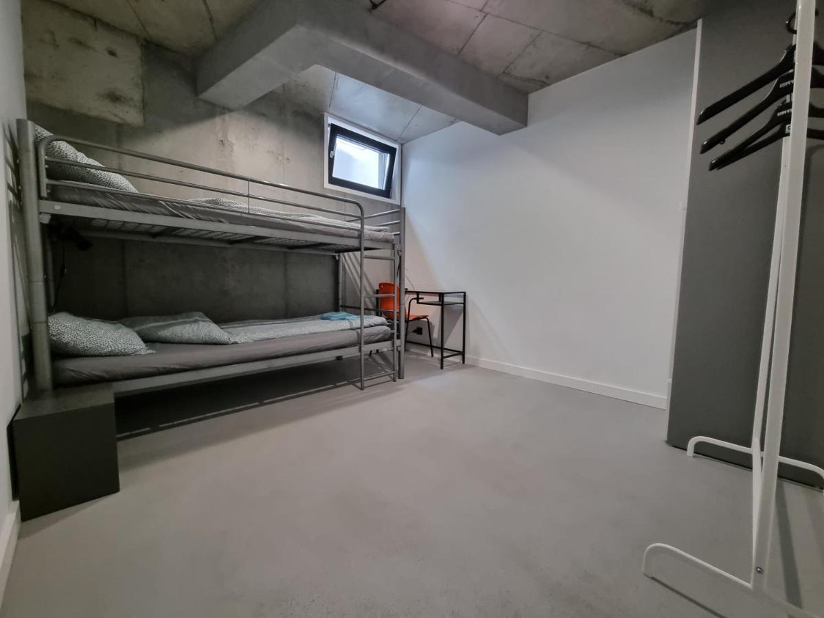 Industrialna Piwnica Hostel Gdańsk Exteriör bild